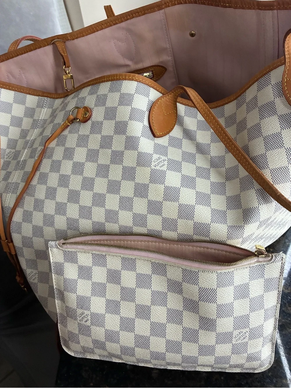 Louis Vuitton classic damier